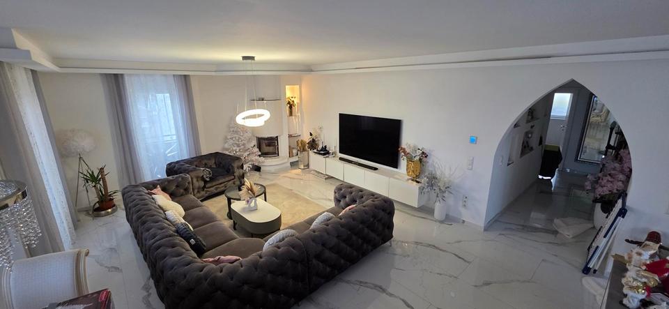 Etagenwohnung Fürth Atzenhof - 3 Zimmer, 110 m&sup2;, 2.800&euro; | Angebot:24370177