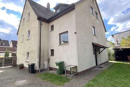 Haus Roth - 9 Zimmer, 262 m&sup2;, 469.000&euro; | Angebot:24781003