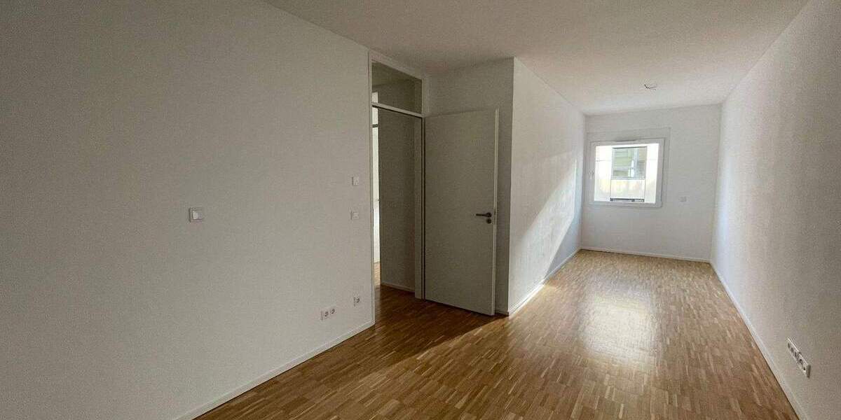 Etagenwohnung Nürnberg Gärten b Wöhrd - 3 Zimmer, 83 m&sup2;, 1.280&euro; | Angebot:25771199
