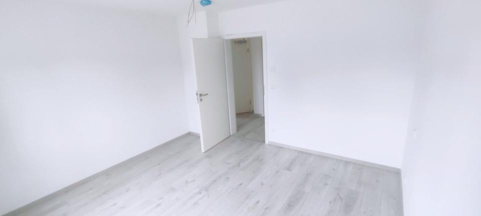 Erdgeschoßwohnung Nürnberg Almoshof - 2 Zimmer, 70 m&sup2;, 1.225&euro; | Angebot:25383607