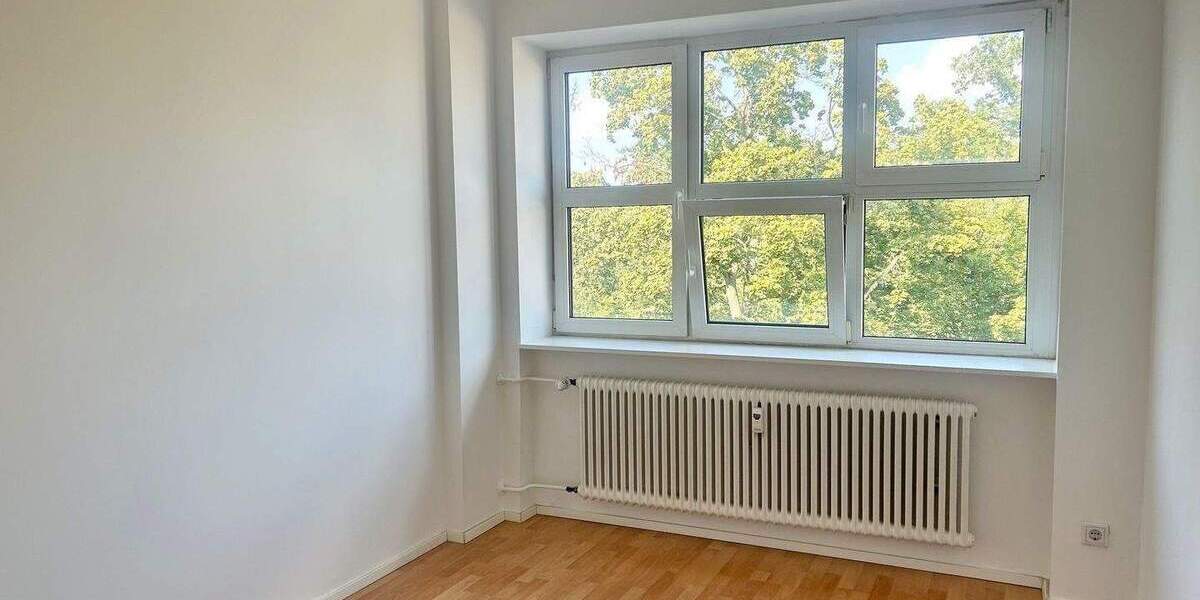Etagenwohnung Fürth Innenstadt - 2 Zimmer, 46 m&sup2;, 644&euro; | Angebot:25730666