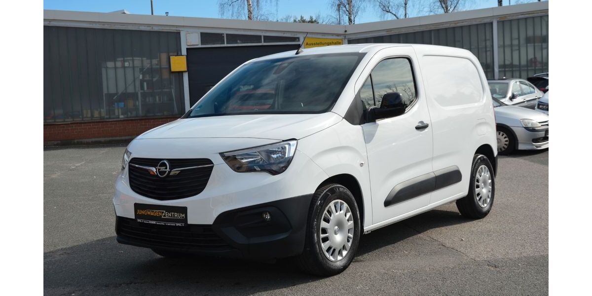 Opel Combo 28.000 km 17.490 &euro; Nürnberg 90469