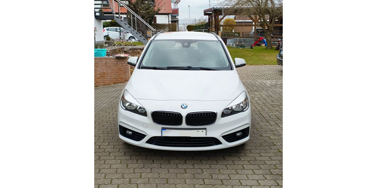 BMW 218 Active Tourer 93.000 km 12.999 &euro; Wilhermsdorf 91452