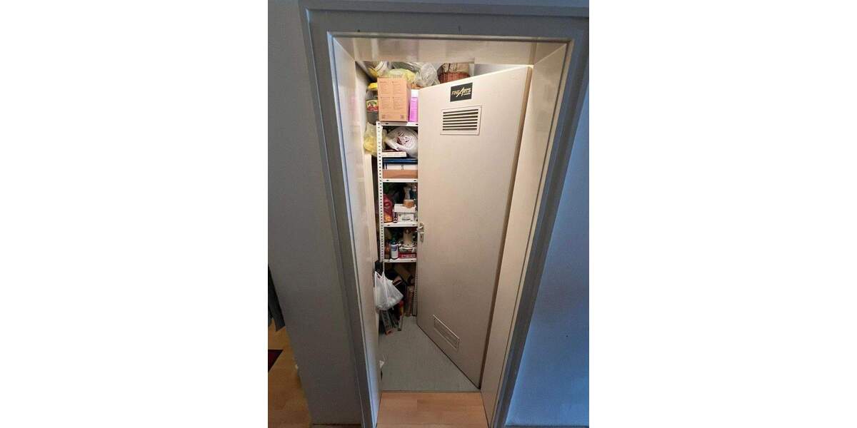 Etagenwohnung Nürnberg Langwasser - 3 Zimmer, 77 m&sup2;, 225.000&euro; | Angebot:25712577
