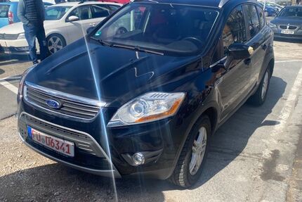 Ford Kuga 244.000 km 4.990 &euro; Fürth 90763