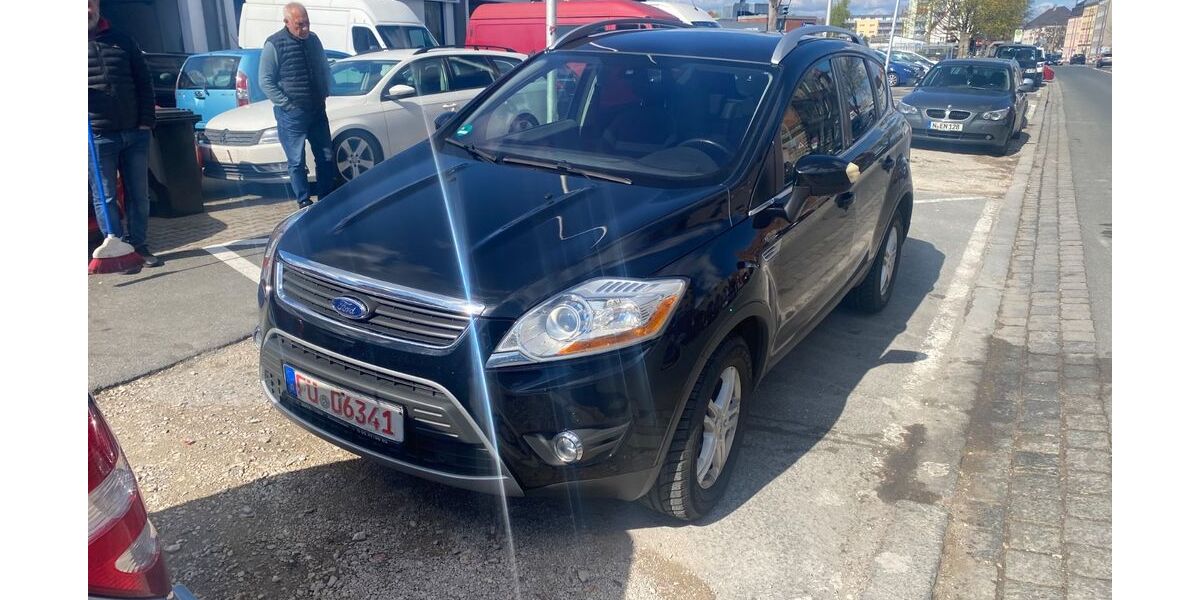 Ford Kuga 244.000 km 4.990 &euro; Fürth 90763