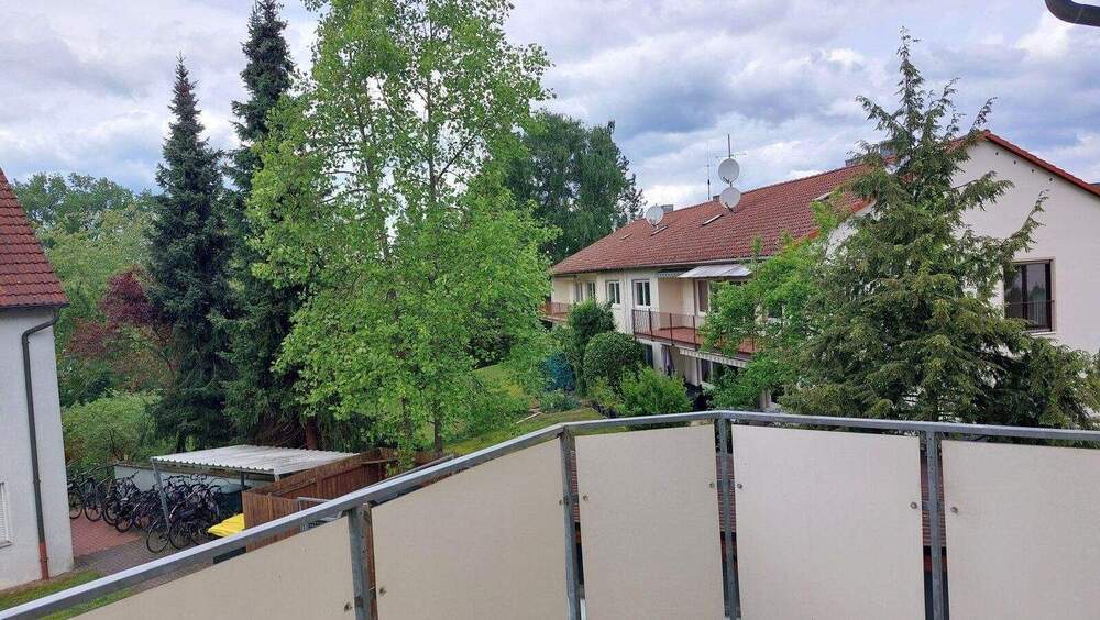 Etagenwohnung Erlangen Bruck - 3 Zimmer, 85 m&sup2;, 370.000&euro; | Angebot:25821605