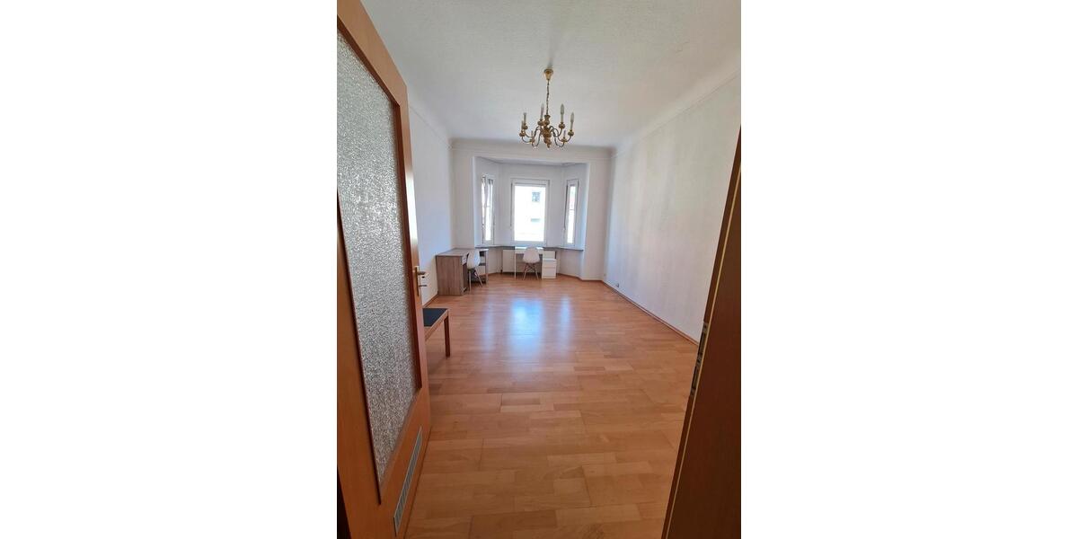 Etagenwohnung Nürnberg Sankt Leonhard - 3 Zimmer, 80 m&sup2;, 1.050&euro; | Angebot:26584564