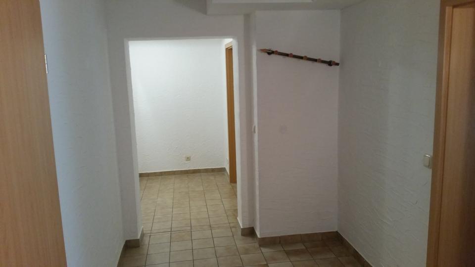 Etagenwohnung Poxdorf - 2 Zimmer, 85 m&sup2;, 680&euro; | Angebot:25158126