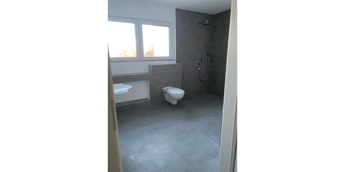 Etagenwohnung Neustadt an der Aisch - 3 Zimmer, 75 m&sup2;, 860&euro; | Angebot:26604791