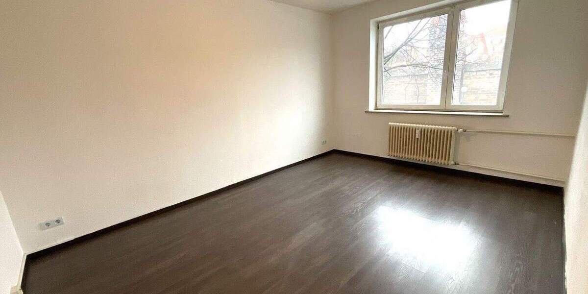 Etagenwohnung Nürnberg Tafelhof - 3 Zimmer, 115 m&sup2;, 1.120&euro; | Angebot:25750279