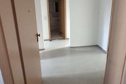 Wohnung Bubenreuth - 3 Zimmer, 73 m&sup2;, 990&euro; | Angebot:26002586