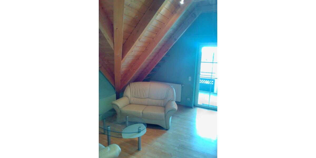 Dachgeschoßwohnung Herzogenaurach - 2 Zimmer, 65 m&sup2;, 700&euro; | Angebot:24877773