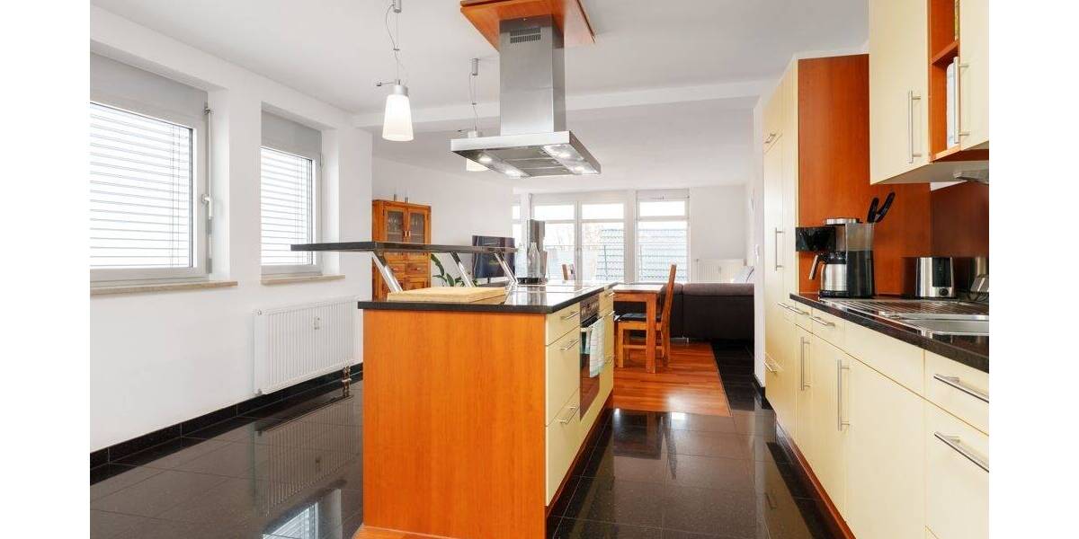 Etagenwohnung Zirndorf - 2 Zimmer, 86 m&sup2;, 297.500&euro; | Angebot:25661904