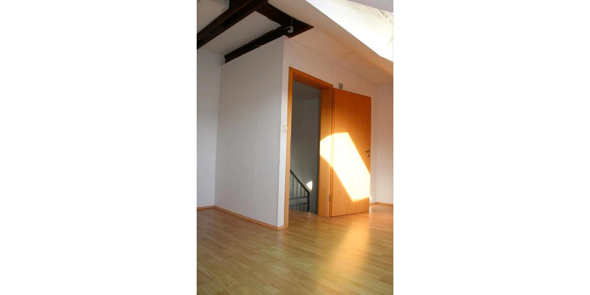 Reihenhaus Feucht - 6 Zimmer, 130 m&sup2;, 475.000&euro; | Angebot:25452853