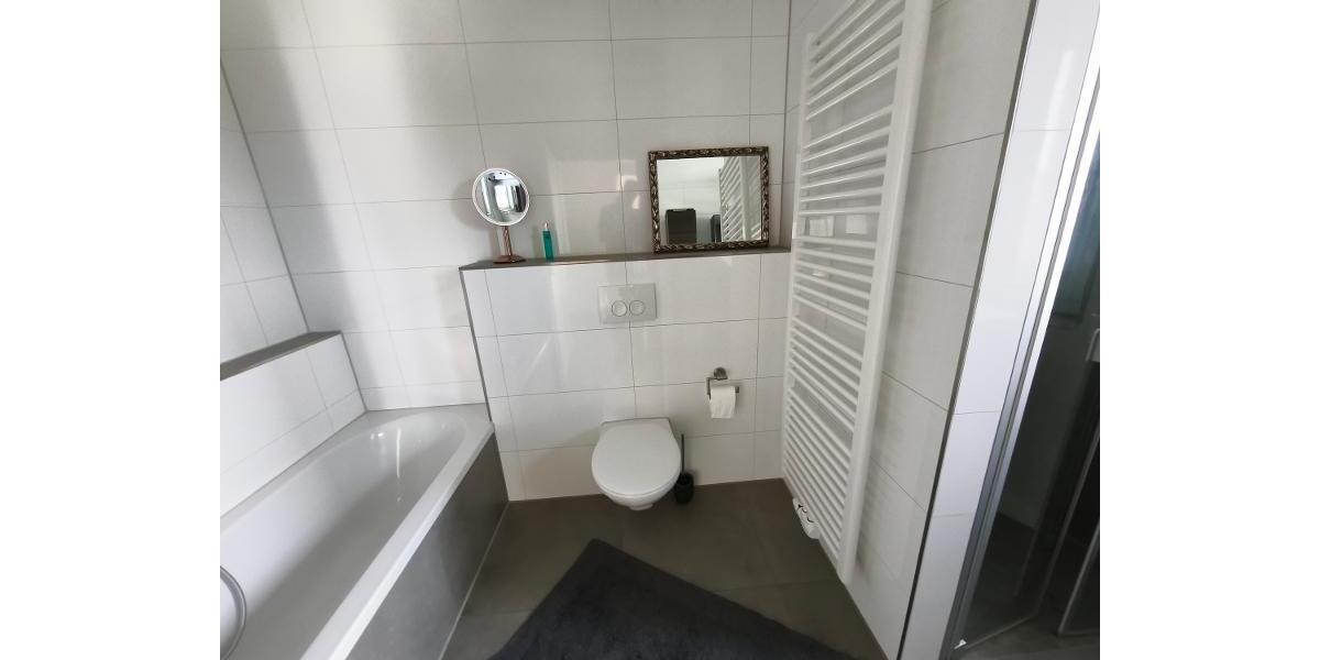 3 Zi. Wohnung (möbliert) im EG mit Terrasse, Carport und Stellplatz - Etagenwohnung Heroldsbach OT | Angebot:26913663