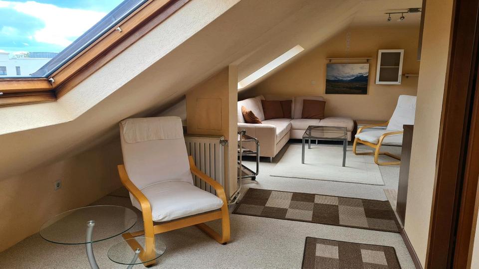 Dachgeschoßwohnung Fürth Atzenhof - 1 Zimmer, 35 m&sup2;, 610&euro; | Angebot:27551793
