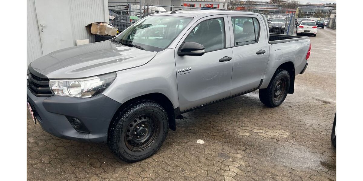 Toyota Hilux 250.000 km 17.900 &euro; Nürnberg 90431