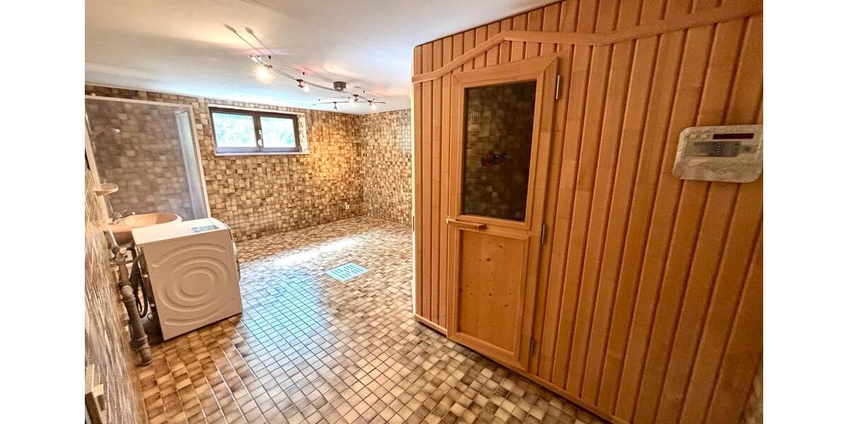 Einfamilienhaus Höchstadt an der Aisch - 7.5 Zimmer, 203 m&sup2;, 690.000&euro; | Angebot:27142979