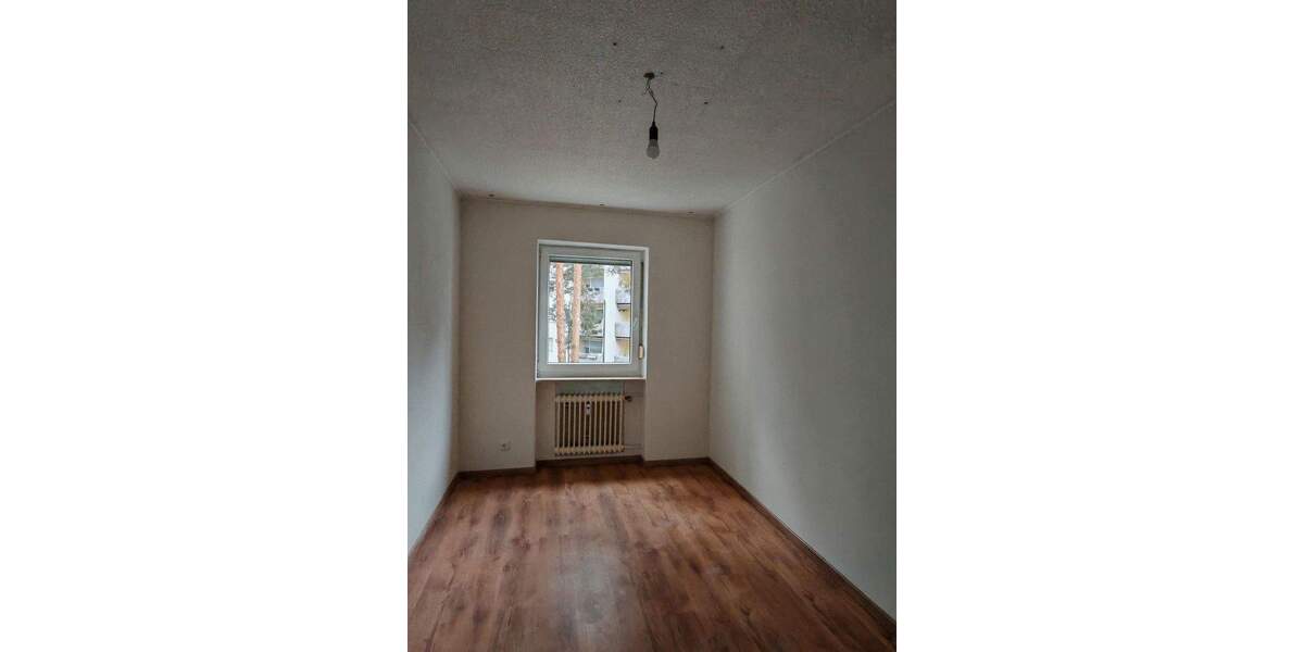 Etagenwohnung Röthenbach an der Pegnitz Röthenbach - 3 Zimmer, 69 m&sup2;, 185.000&euro; | Angebot:25845979