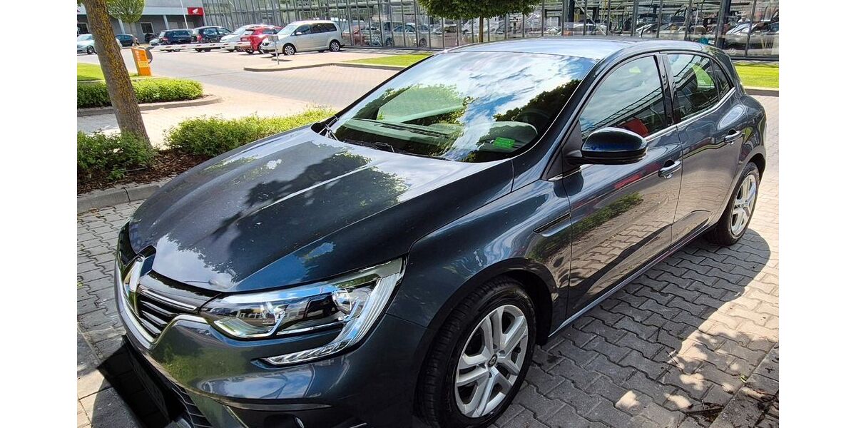 Renault Megane 58.300 km 9.400 &euro; Cadolzburg 90556