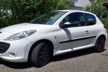 Peugeot 206 144.335 km 2.590 &euro; Lauf a.d.Pegnitz, St 91207