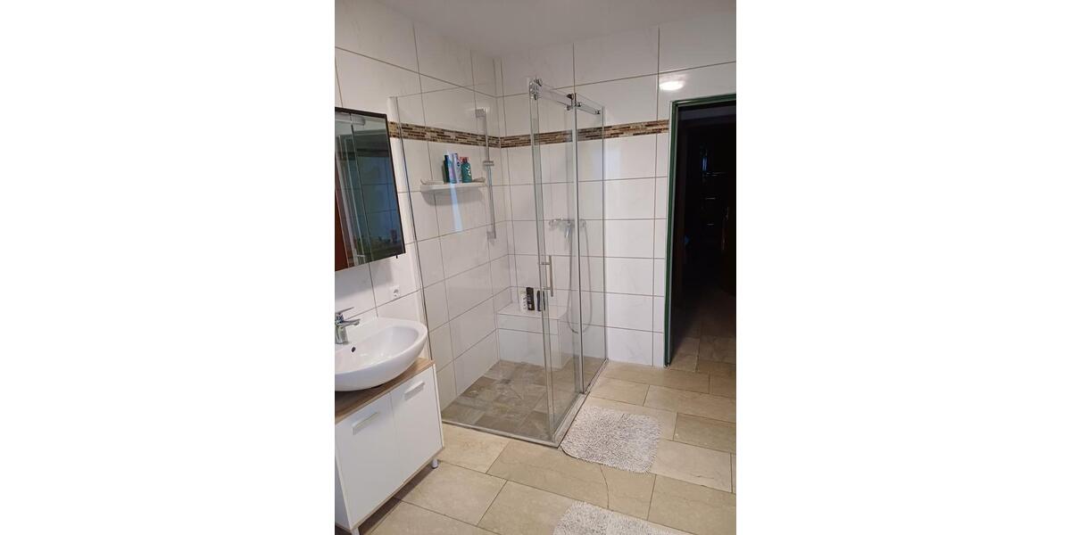 Doppelhaushälfte Schnaittach - 9 Zimmer, 270 m&sup2;, 599.000&euro; | Angebot:25999544