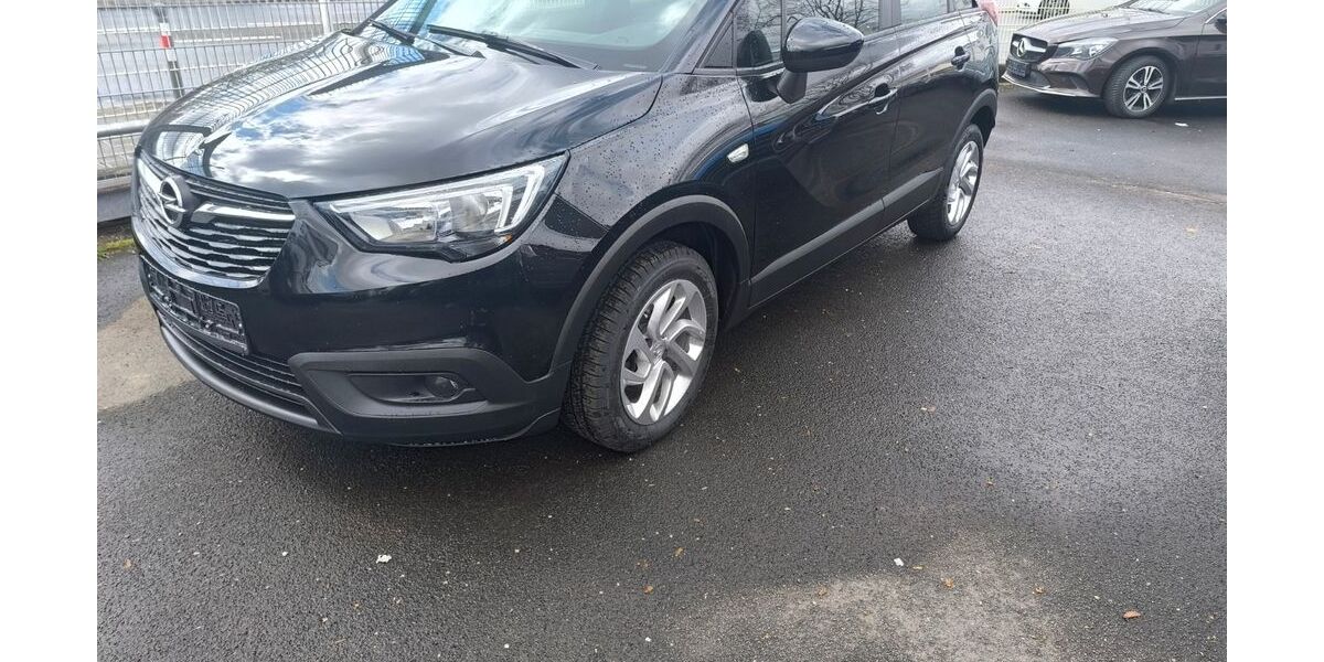 Opel Crossland (X) 146.000 km 10.860 &euro; Nürnberg 90439