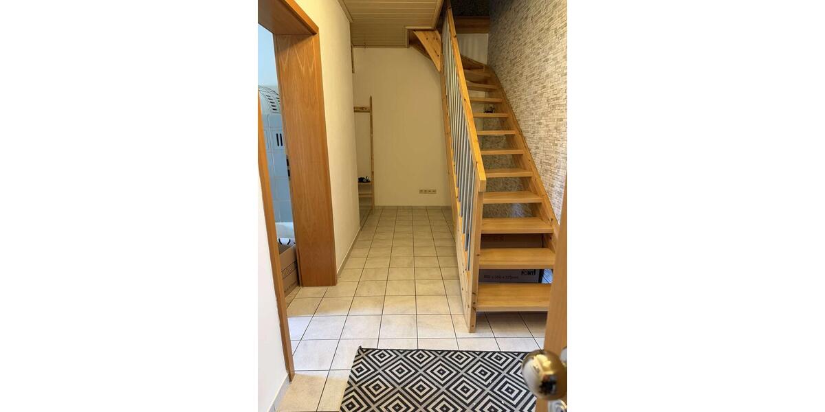 Etagenwohnung Erlangen Alterlangen - 3 Zimmer, 117 m&sup2;, 1.500&euro; | Angebot:25882988