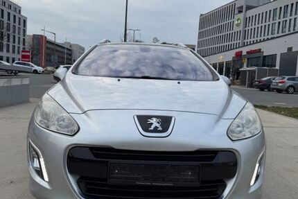 Peugeot 308 195.000 km 5.490 &euro; Nürnberg 90439