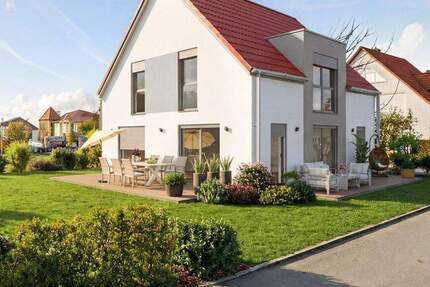 Haus Langensendelbach - 5 Zimmer, 136 m&sup2;, 848.000&euro; | Angebot:25864343