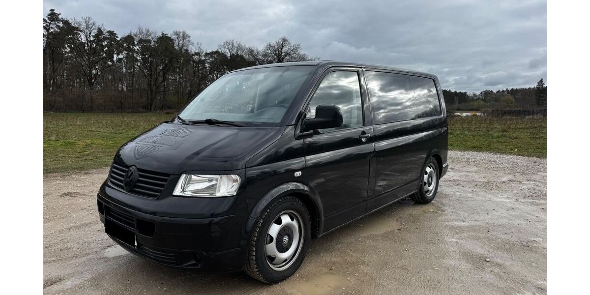 VW T5 Transporter 318.000 km 2.999 &euro; Fürth 90765