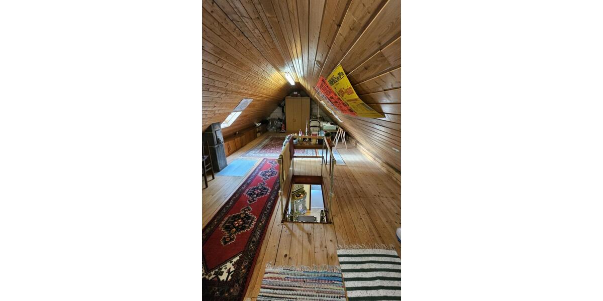 Dachgeschoßwohnung Nürnberg Eibach - 4 Zimmer, 105 m&sup2;, 399.000&euro; | Angebot:24869445