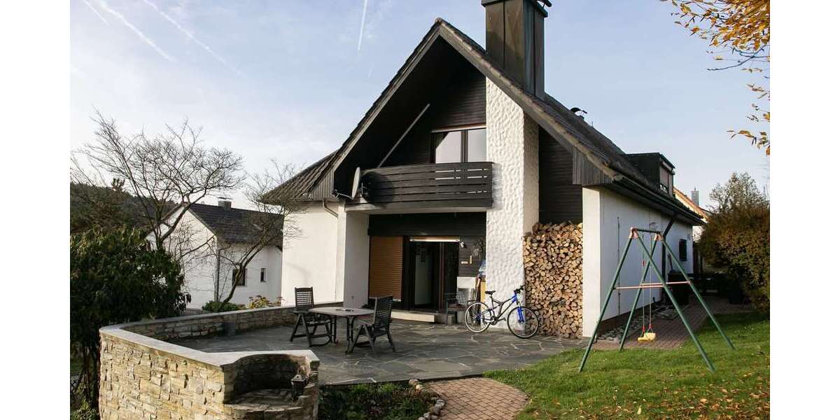 Einfamilienhaus Altdorf bei Nürnberg (Hagenhausen) - 7 Zimmer, 210 m&sup2;, 549.000&euro; | Angebot:25361353