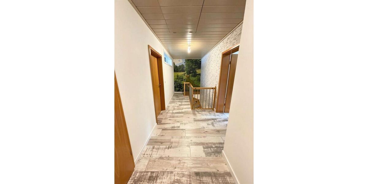 Etagenwohnung Erlangen Alterlangen - 3 Zimmer, 117 m&sup2;, 1.500&euro; | Angebot:25882988