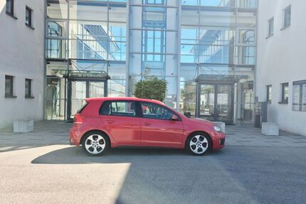 VW Golf 129.000 km 10.450 &euro; Nürnberg 90431