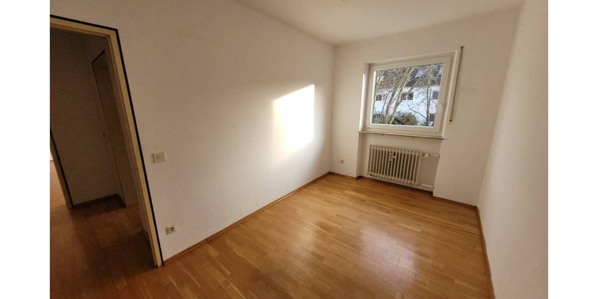 Etagenwohnung Schwabach Forsthof - 3 Zimmer, 70 m&sup2;, 600&euro; | Angebot:26017072