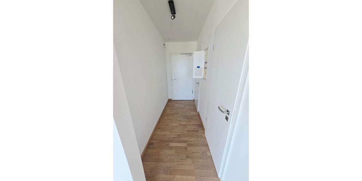 Etagenwohnung Nürnberg Neuröthenbach - 2 Zimmer, 87 m&sup2;, 1.300&euro; | Angebot:25665173