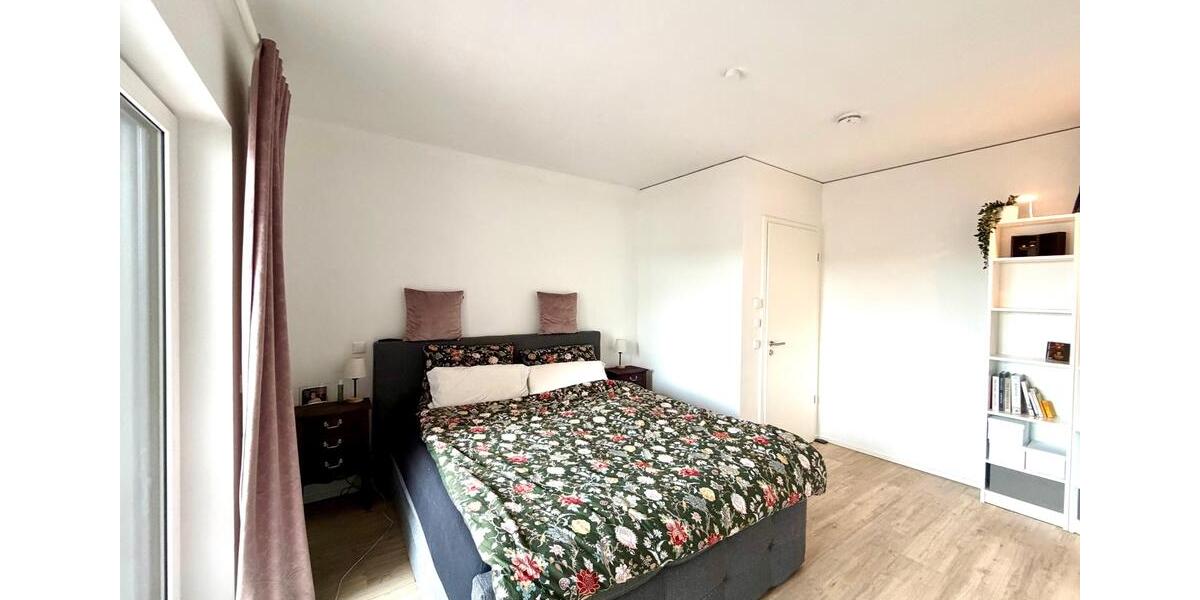 Etagenwohnung Nürnberg Erlenstegen - 3 Zimmer, 104 m&sup2;, 2.500&euro; | Angebot:25402233