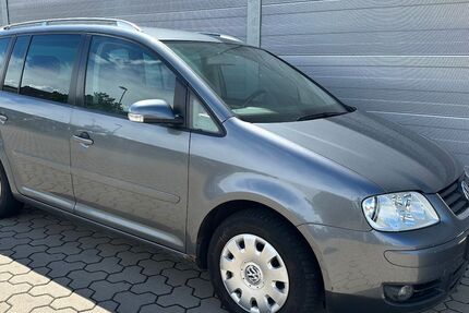 VW Touran 301.998 km 999 &euro; Fürth 90763
