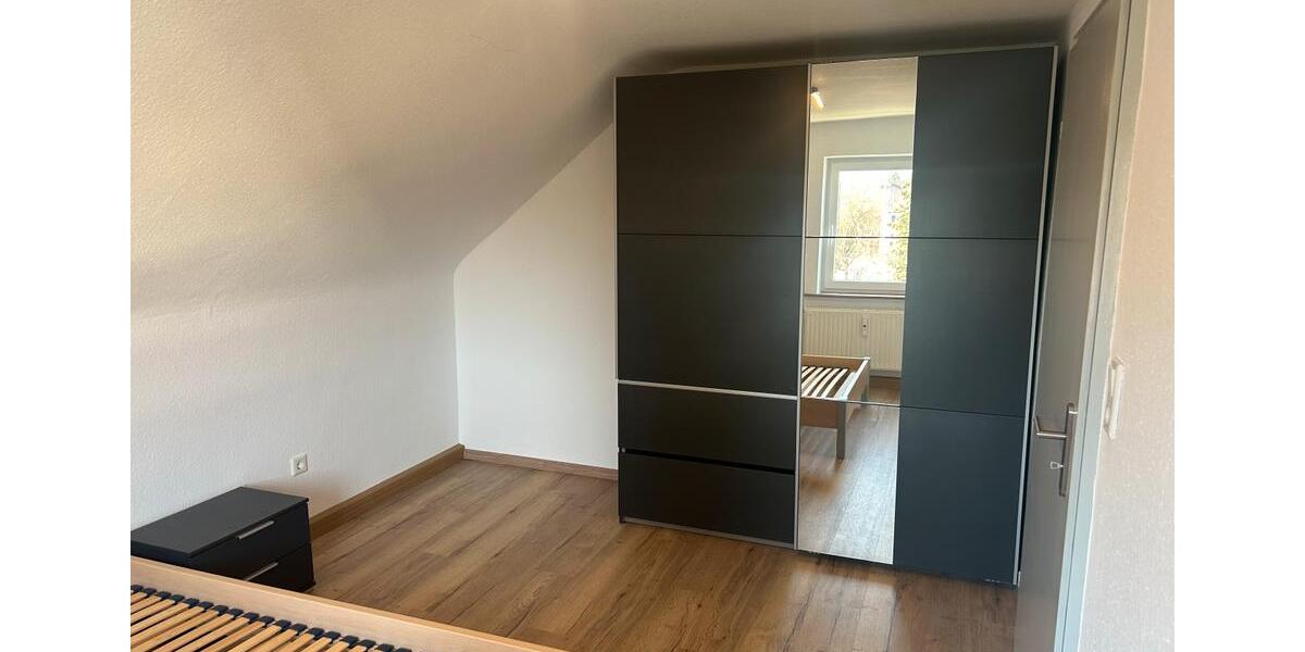 Dachgeschoßwohnung Schwarzenbruck - 3 Zimmer, 64 m&sup2;, 450&euro; | Angebot:26580908