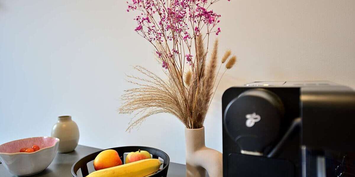 Etagenwohnung Nürnberg Sankt Johannis - 2 Zimmer, 61 m&sup2;, 795&euro; | Angebot:25563050