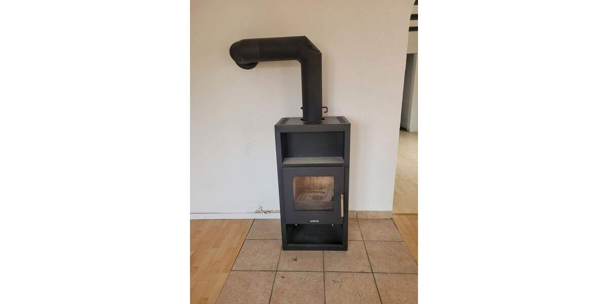 Mehrfamilienhaus, Wohnhaus Adelsdorf - 8 Zimmer, 202 m&sup2;, 398.000&euro; | Angebot:25681317