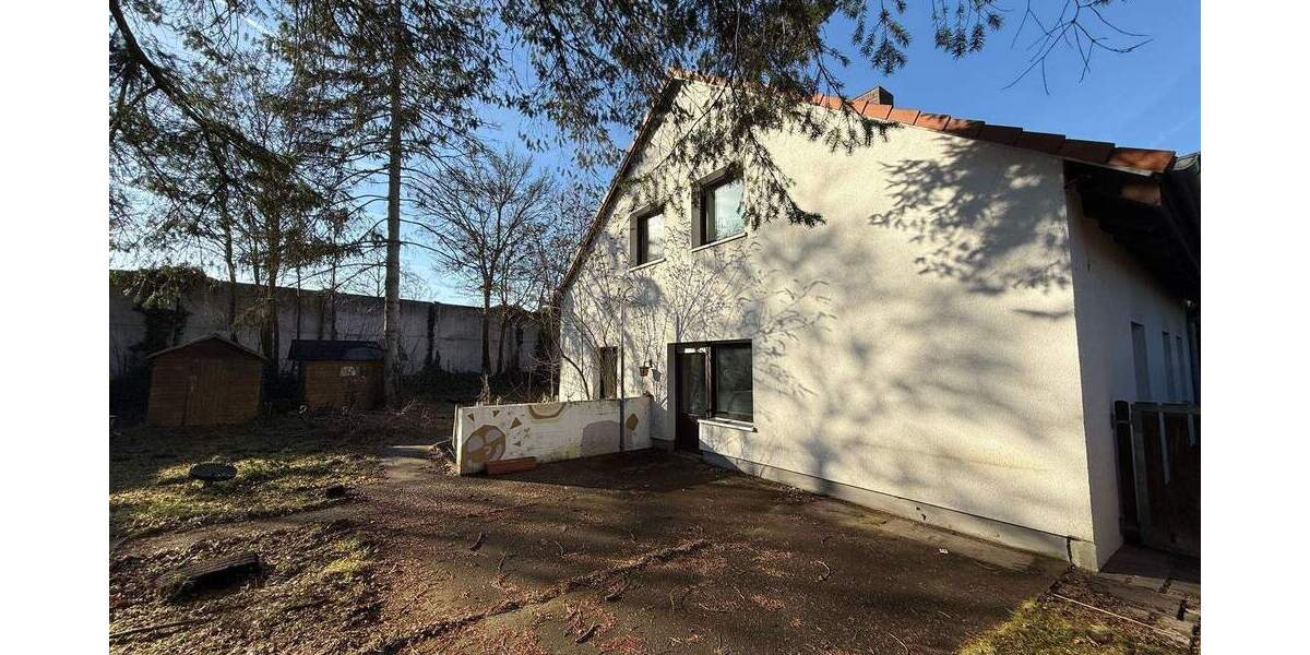 Einfamilienhaus Fürth Dambach - 6 Zimmer, 196 m&sup2;, 490.000&euro; | Angebot:25703828