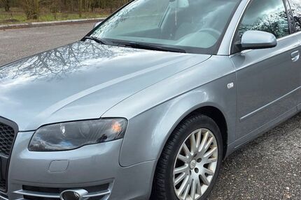 Audi A4 216.000 km 3.200 &euro; Fürth 90766