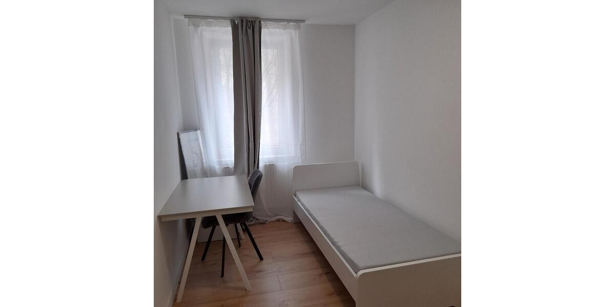 Etagenwohnung Nürnberg Gleißhammer - 1 Zimmer, 14 m&sup2;, 575&euro; | Angebot:26606080