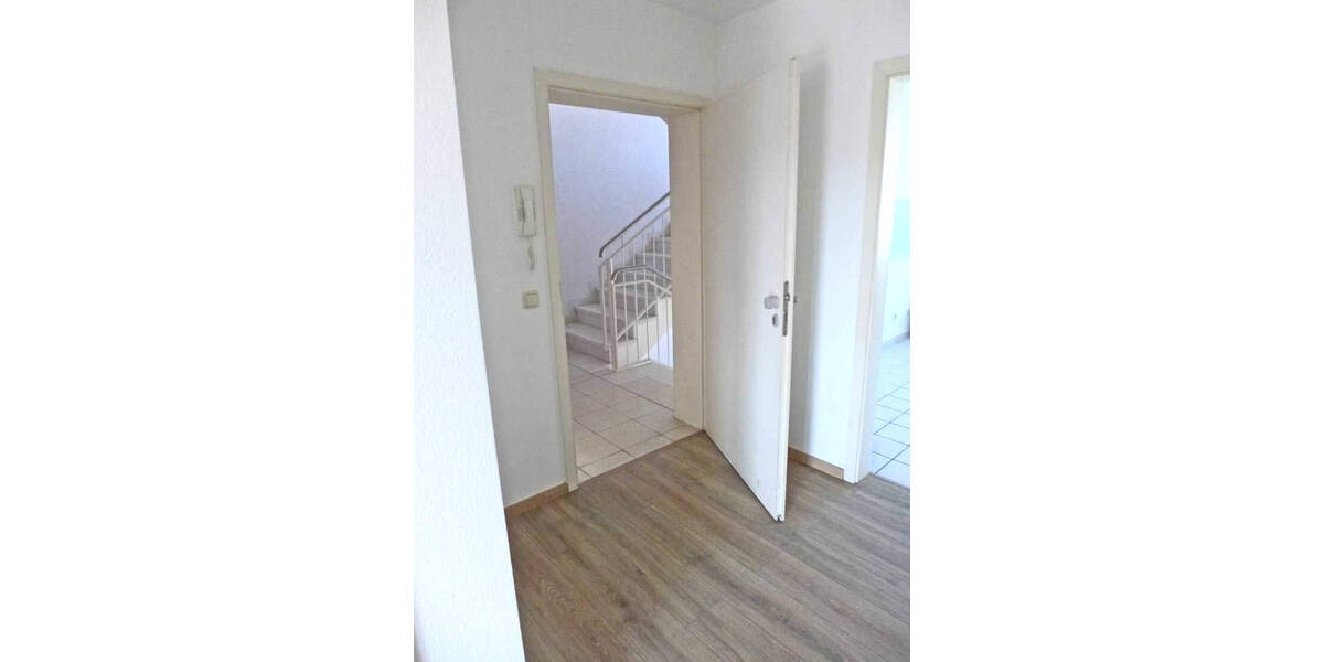 Etagenwohnung Nürnberg Rehhof - 3 Zimmer, 84 m&sup2;, 390.000&euro; | Angebot:25926645