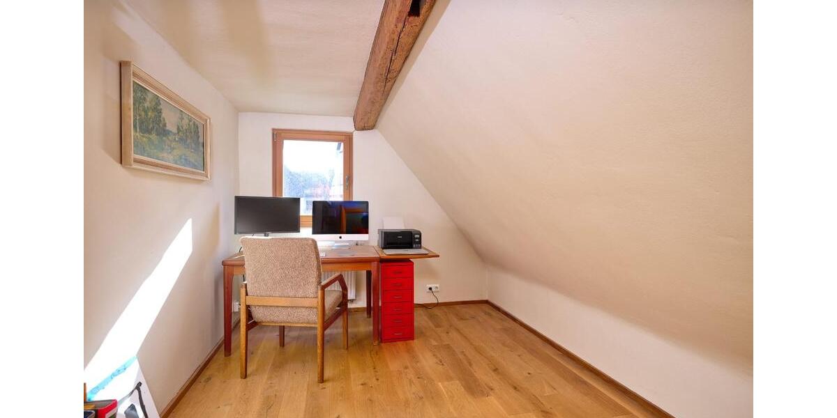 Einfamilienhaus Neunkirchen am Brand - 7 Zimmer, 220 m&sup2;, 749.000&euro; | Angebot:26662991