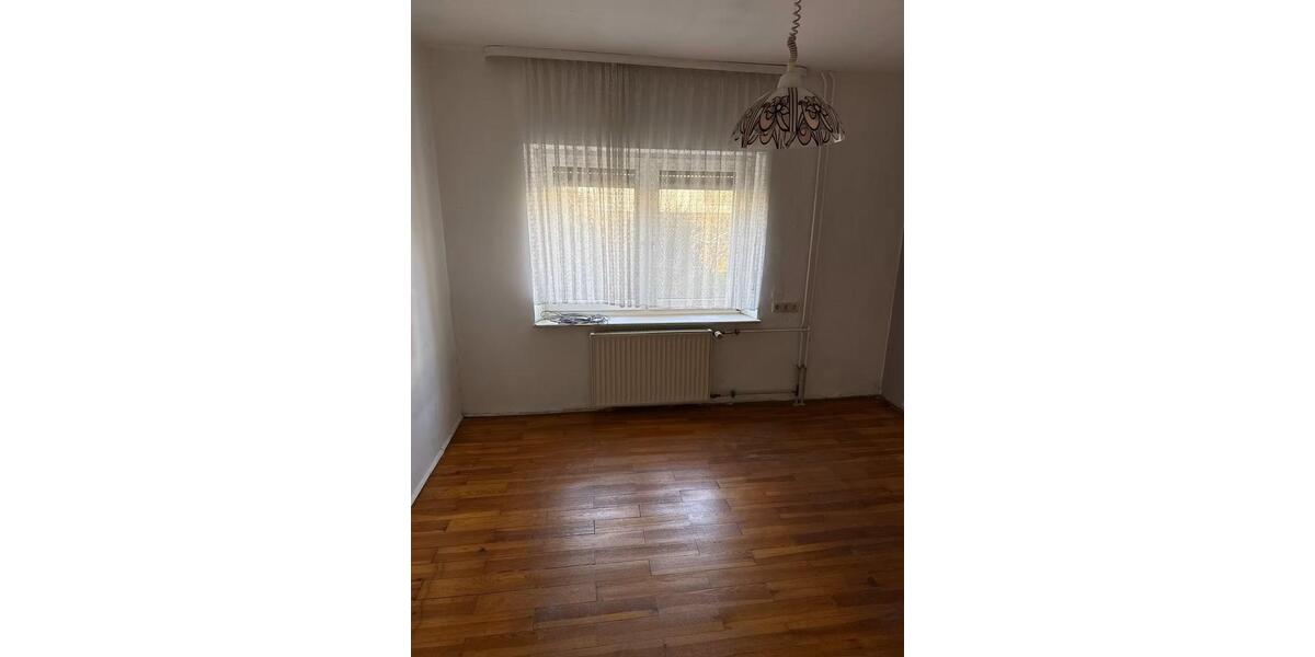 Reihenhaus Nürnberg Gaismannshof - 12 Zimmer, 210 m&sup2;, 480.000&euro; | Angebot:25899331