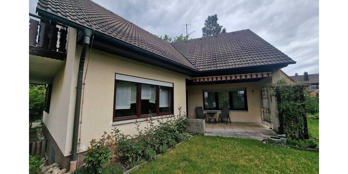 Einfamilienhaus Fürth Vach - 8 Zimmer, 200 m&sup2;, 849.000&euro; | Angebot:26657340